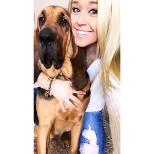 Meet your Posher, Makayla